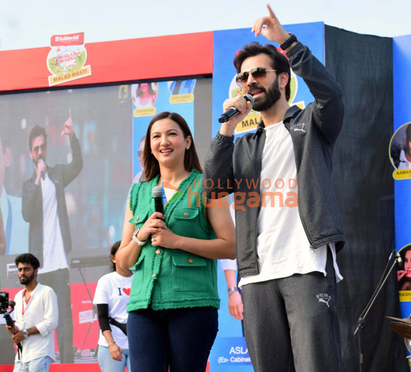 photos sonu sood jacqueline fernandez and others attend malad masti by mla aslam shaikh 2