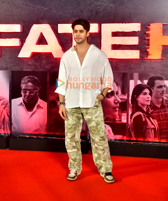 photos sonu sood jacqueline fernandez and others grace the premiere of fateh 10