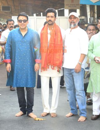 Photos: Vicky Kaushal, Dinesh Vijan and Laxman Utekar snapped at Siddhivinayak Temple