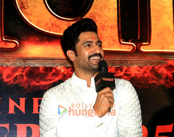 photos vicky kaushal rashmika mandanna and others grace the chhaava trailer launch 817 2