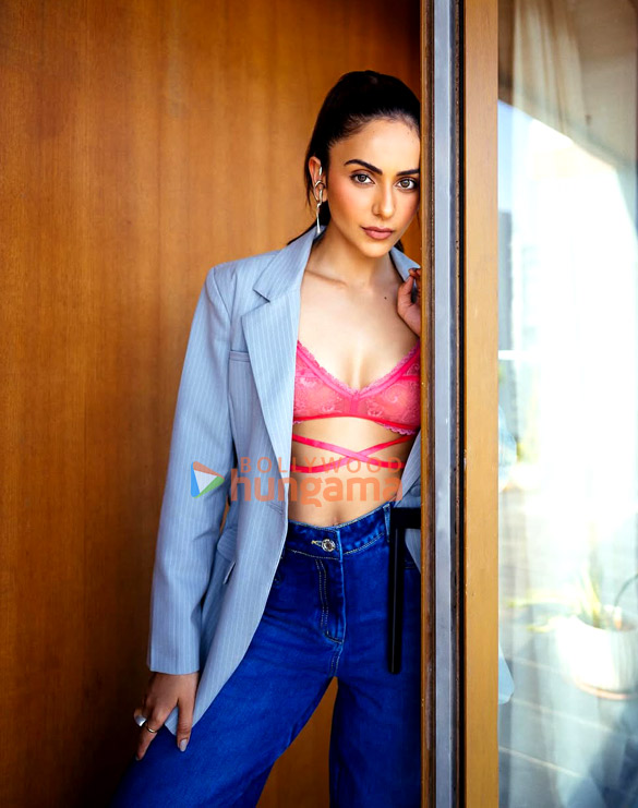 rakul preet singh 3 330