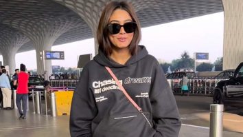 Sana Makbul smiles for the paps at the airport