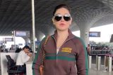 Shefali Jariwala’s bold aiport look