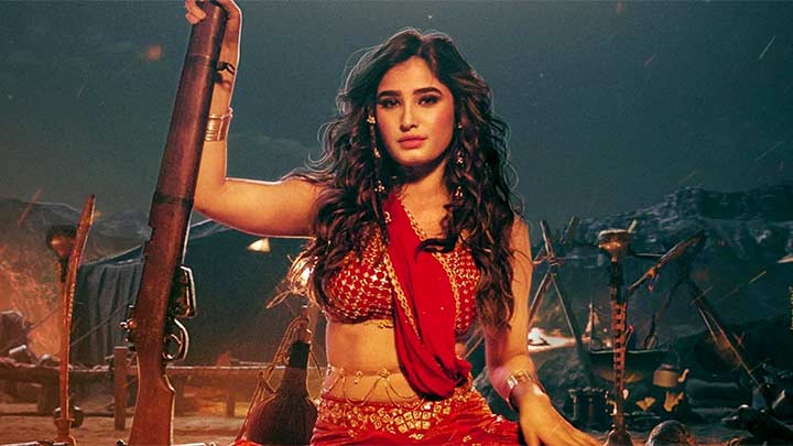 Uyi Amma – Azaad | Aaman Devgan, Rasha Thadani | Madhubanti Bagchi, Amit Trivedi, Amitabh Bhattacharya