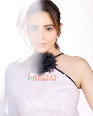 Aamna Sharif