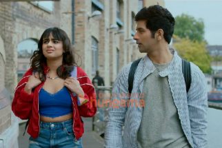 Bobby Aur Rishi Ki Love Story