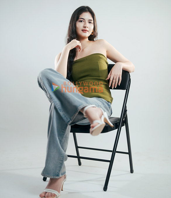 harshaali malhotra 5 2