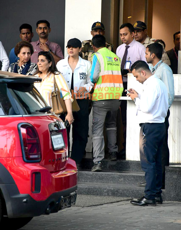 photos fardeen khan gauri khan and others snapped at kalina airport 7