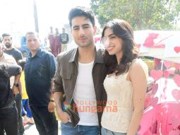 Photos: Ibrahim Ali Khan and Khushi Kapoor snapped promoting Nadaaniyan song ‘Ishq Mein’