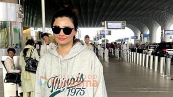 Photos: Ishaan Khatter, Daisy Shah, Hema Malini and others snapped at the airport
