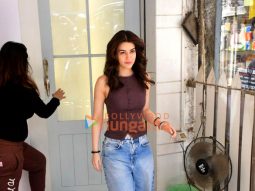 Photos: Kriti Sanon snapped outside a salon in Khar