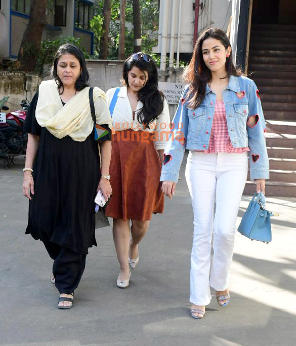 Supriya Pathak, Filmography, Movies, Supriya Pathak News, Videos, Songs ...