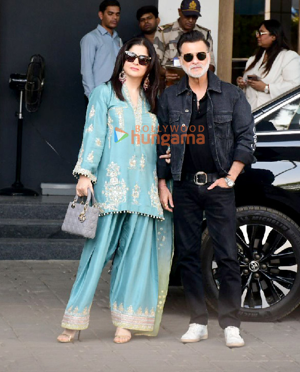 photos neelam kothari samir soni seema sajdeh and others snapped at kalina airport 2