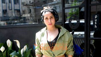Photos: Neha Bhasin snapped outside a cafe in Bandra