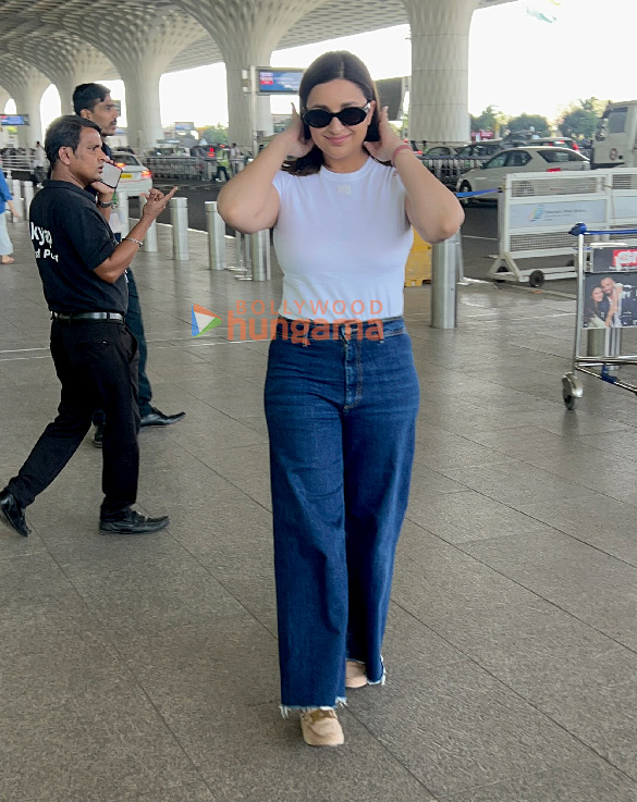 photos parineeti chopra malaika arora tamannaah bhatia and others snapped at the airport 6