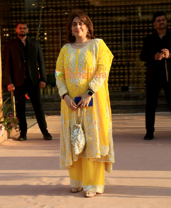 photos randhir kapoor tina ambani and others attend aadar jains mehendi ceremony 990 3