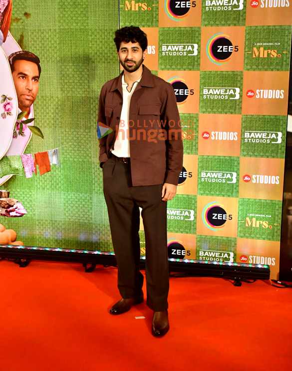 photos shilpa shetty sanya malhotra harman baweja and others grace the premiere of mrs 15