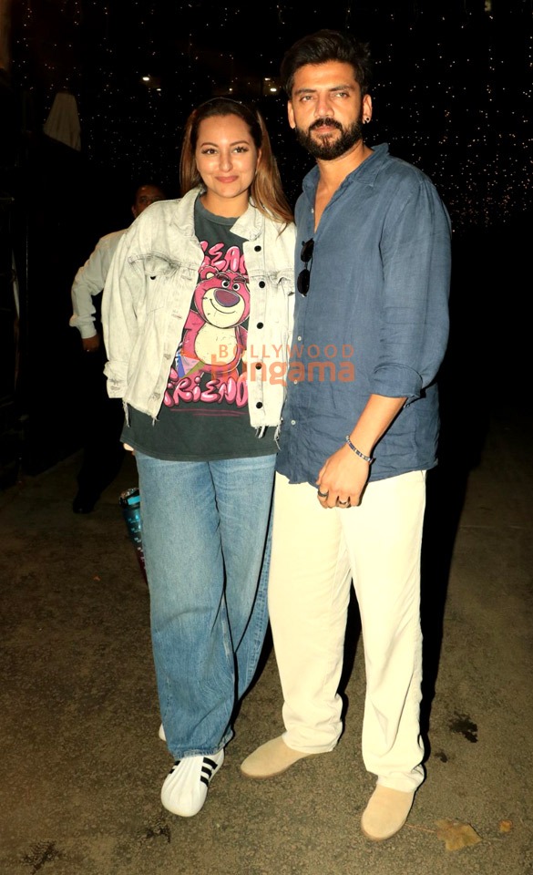 photos sonakshi sinha and zaheer iqbal snapped in bandra 2 3