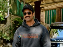 Photos: Vicky Kaushal snapped in Juhu