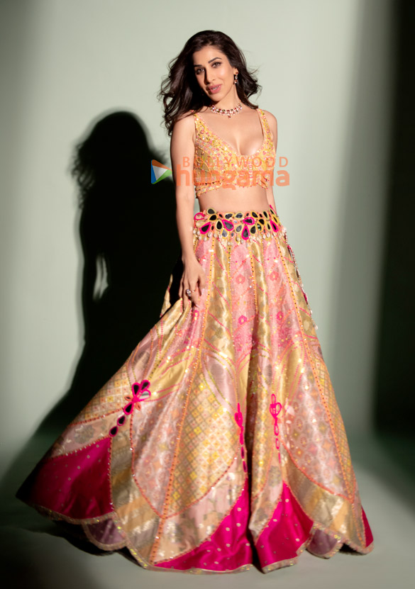 sophie choudry 4 75