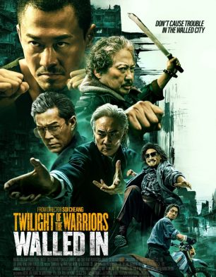 Twilight of the Warriors: Walled In (English)