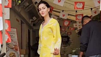 Ananya Panday’s kurti with no make look is so glam