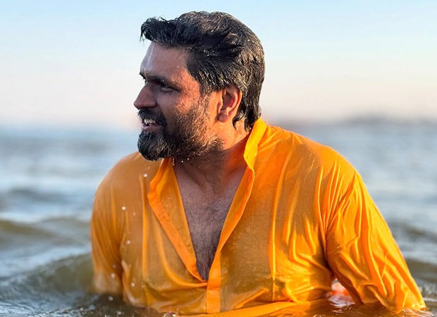 Filmmaker Ravi Bhagchandka seeks blessings at Maha Kumbh Mela, takes holy dip