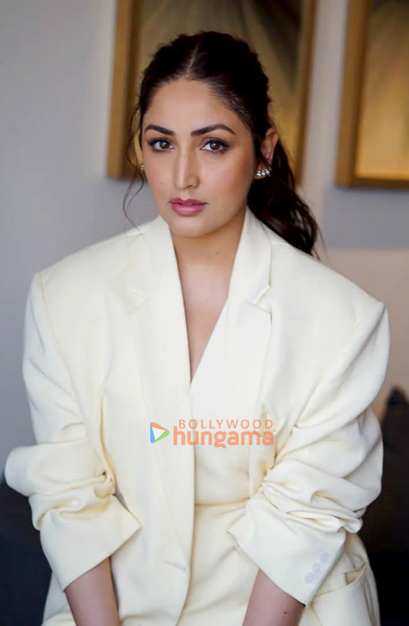 yami gautam 4 4