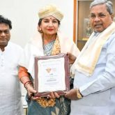 Shabana Azmi honoured with Lifetime Achievement Award and a cheque of Rs 10 lakh at Bengaluru Film Festival