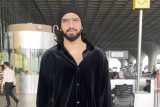 Amaal Mallik all black velvet outfit