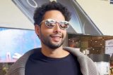 Is it Siddhant Chaturvedi or SRK from Mohabbatein
