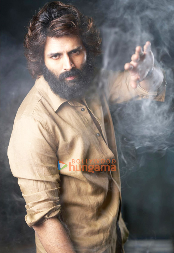 kartik aaryan 1 52