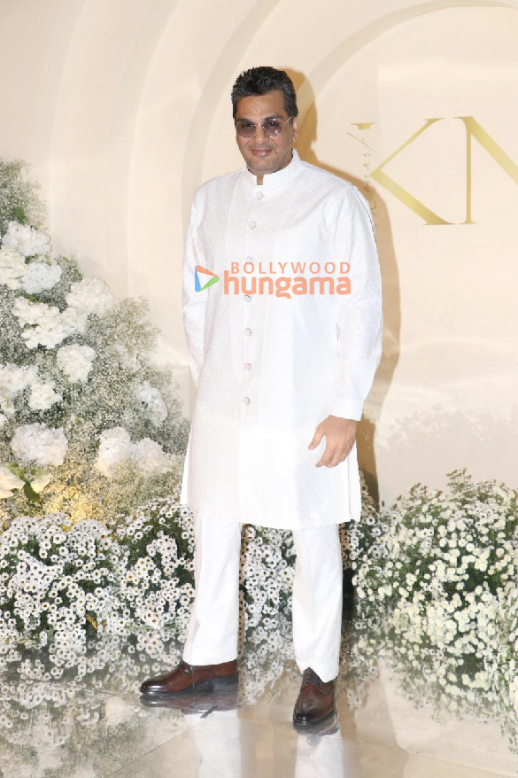photos aamir khan pooja hegde riteish deshmukh genelia deshmukh and others attend ashutosh gowariker and sunita gowarikers son wedding reception