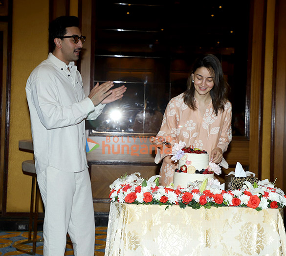 Photos: Alia Bhatt celebrates birthday with husband Ranbir Kapoor Photos: Alia Bhatt celebrates birthday with husband Ranbir Kapoor