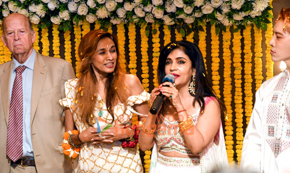 photos aoora shibani kashyap nikita rawal shweta khanduri hansa singh and others were snapped at the phoolo wali holi celebrations 4
