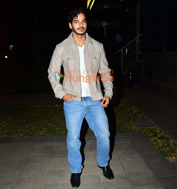 photos ishaan khatter and tara sutaria snapped promoting their song pyaar aata hai 6