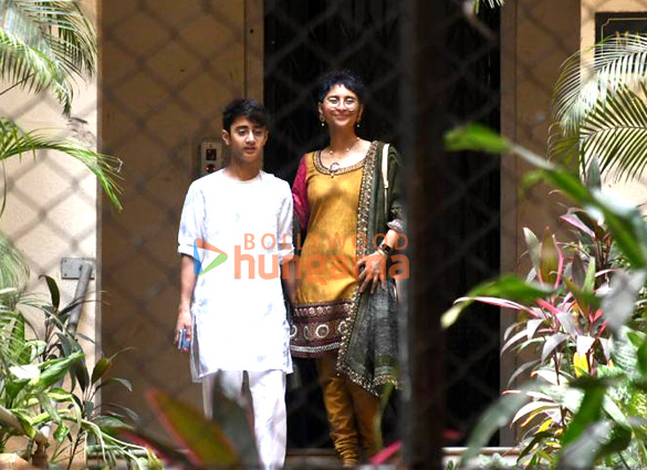 Photos: Kiran Rao snapped with son at Aamir Khan’s residence Photos: Kiran Rao snapped with son at Aamir Khan’s residence