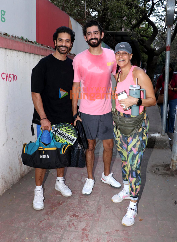 photos neha dhupia angad bedi and gaurav kapur snapped in khar 1
