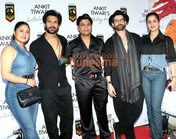 Photos: Neil Nitin Mukesh, Rashami Desai, Karan Veer Mehra and others snapped at Ankit Tiwari’s birthday celebration Photos: Neil Nitin Mukesh, Rashami Desai, Karan Veer Mehra and others snapped at Ankit Tiwari’s birthday celebration