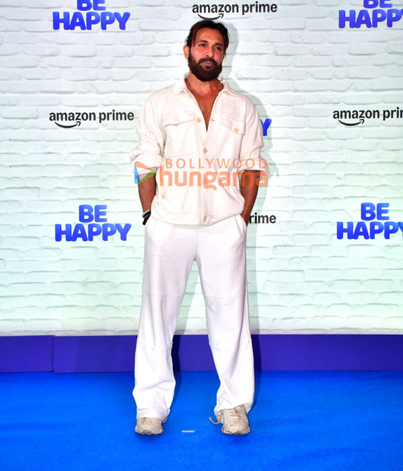 photos nora fatehi malaika arora and others grace the premiere of be happy 14
