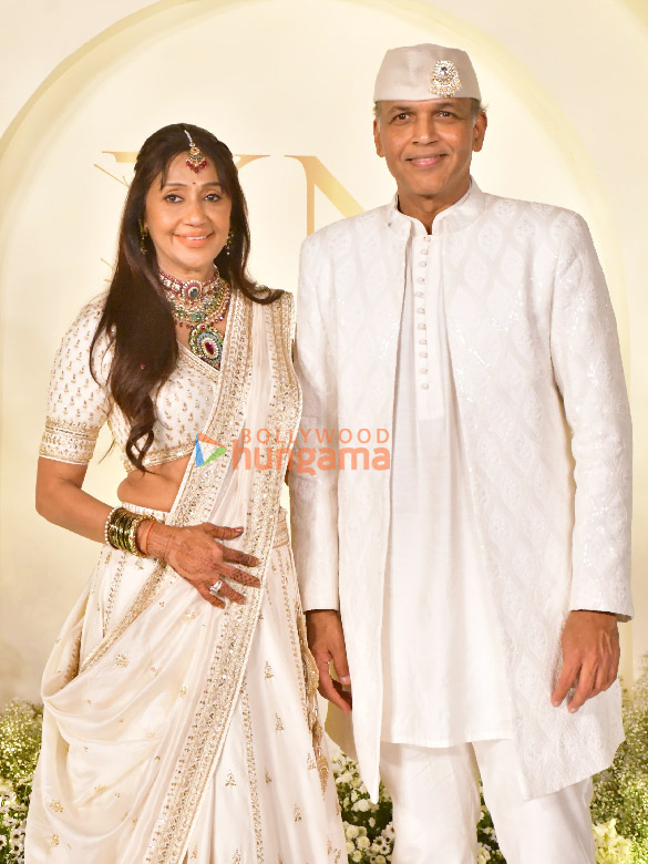 photos riteish deshmukh genelia deshmukh kiran rao and others attend ashutosh gowariker and sunita gowarikers son wedding reception 1 3
