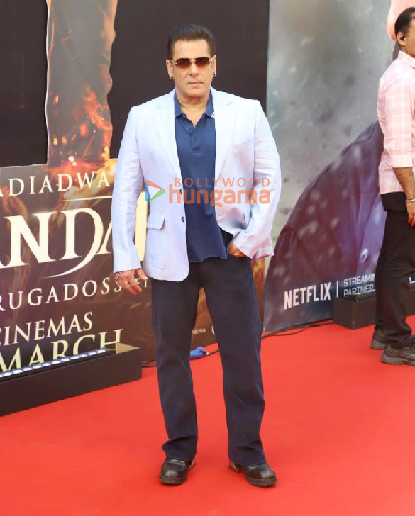 photos salman khan rashmika mandanna kajal aggarwal and others snapped at sikandar trailer launch 9