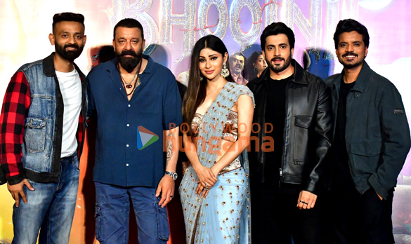 photos sanjay dutt mouni roy and others snapped at the trailer launch of the bhootnii 2