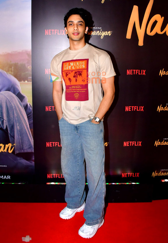 photos sara ali khan ibrahim ali khan janhvi kapoor rekha khushi kapoor suhana khan and others grace the premiere of nadaaniyan 8