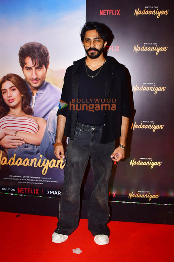 photos sara ali khan ibrahim ali khan rekha khushi kapoor suhana khan and others grace the premiere of nadaaniyan 1240 10