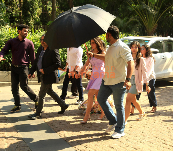 photos sara ali khan graces the launch of itc fiama breakfast for skin 3
