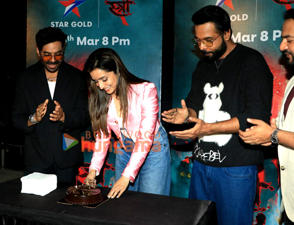 photos shraddha kapoor celebrates birthday with stree 2 team in bandra 1