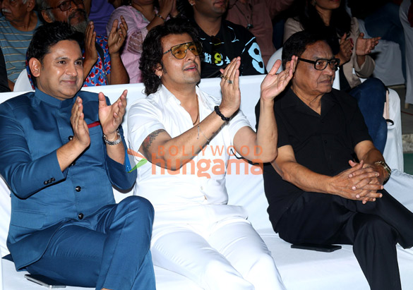 photos sonu nigam agam nigam anup jalota manoj muntashir jaspinder narula and others were snapped at the shri shankar shambhu memorial awards 2025 11