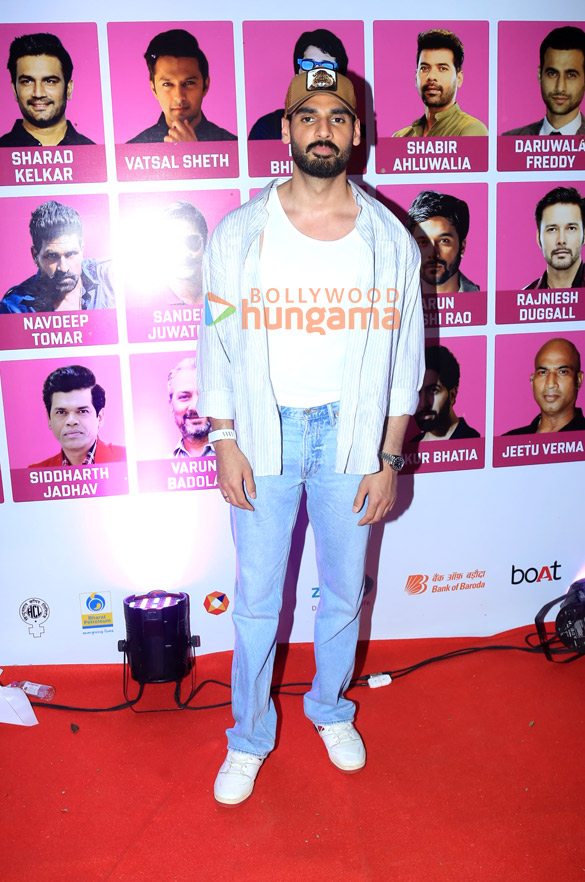 photos sonu sood arjun kapoor arjun rampal and others attend abhineta xi vs neta xi cricket match 6