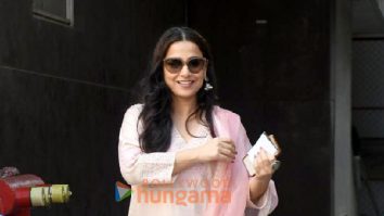Photos: Vidya Balan snapped in Bandra